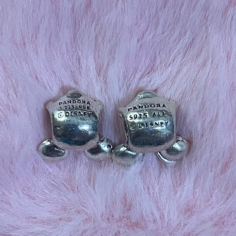 Mickey Minnie Mouse Charm Set - Picture 2 of 2